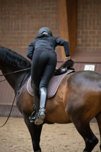 Pikeur New Candela ratsastushousut grip-paikoilla - Image 10