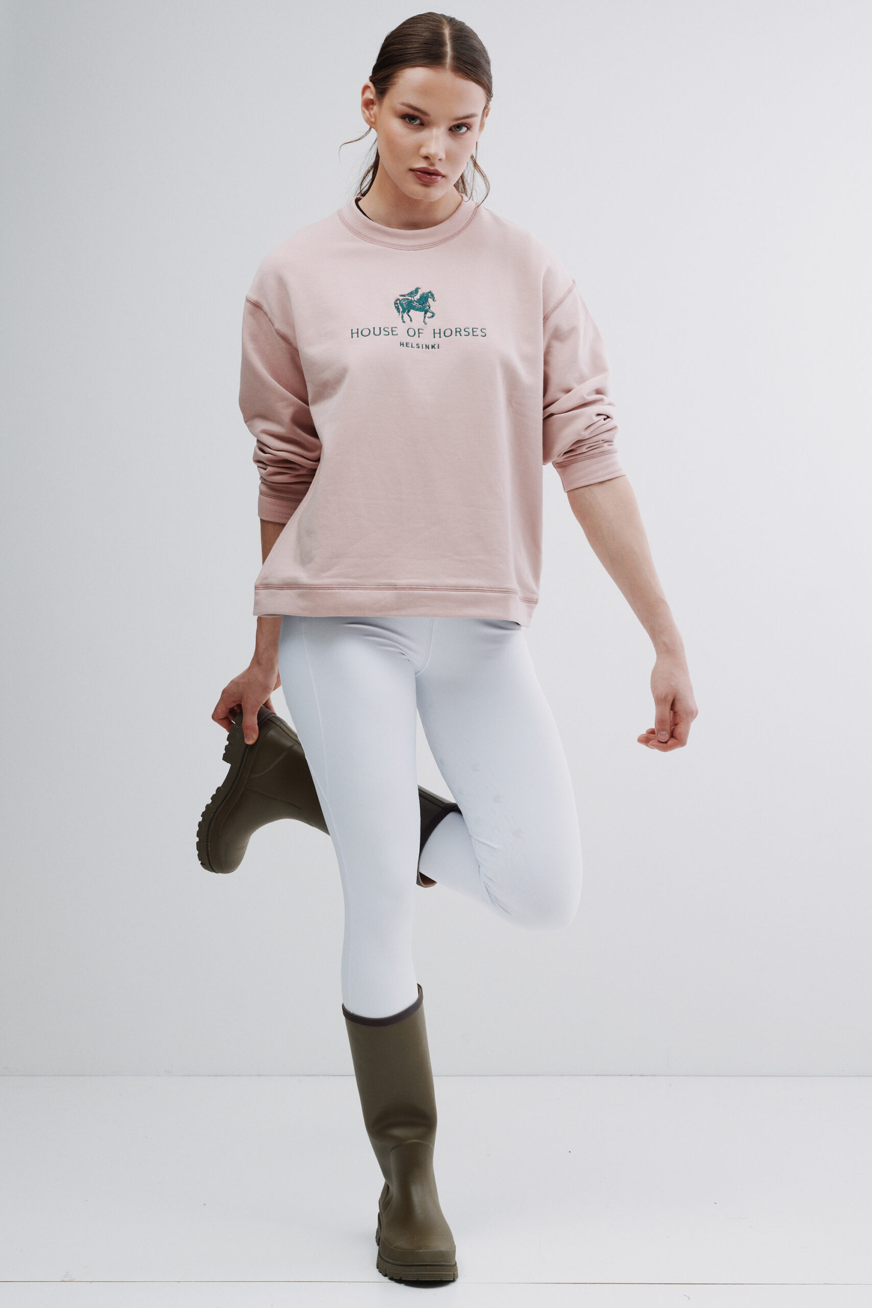 House of Horses Helsinki Logo Soft Collegepaita - Image 2